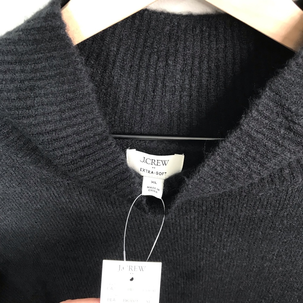 J.Crew Extra Soft Mock Neck Sweater Sz XL - Picture 3 of 8